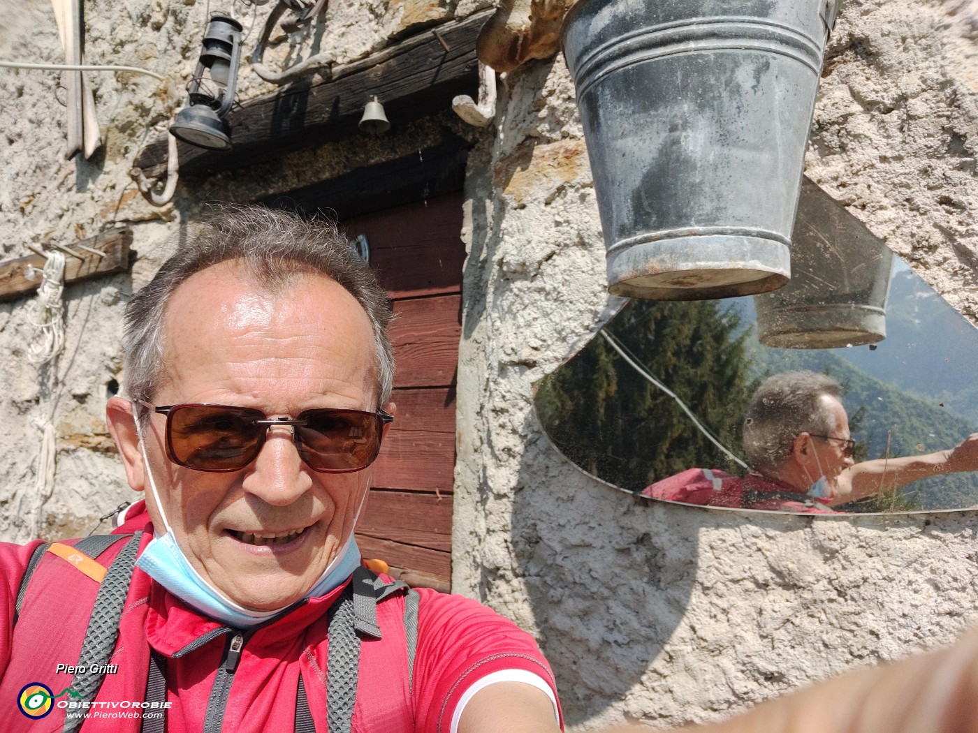 40 Selfie allo  specchio della Baita Brusada.jpg